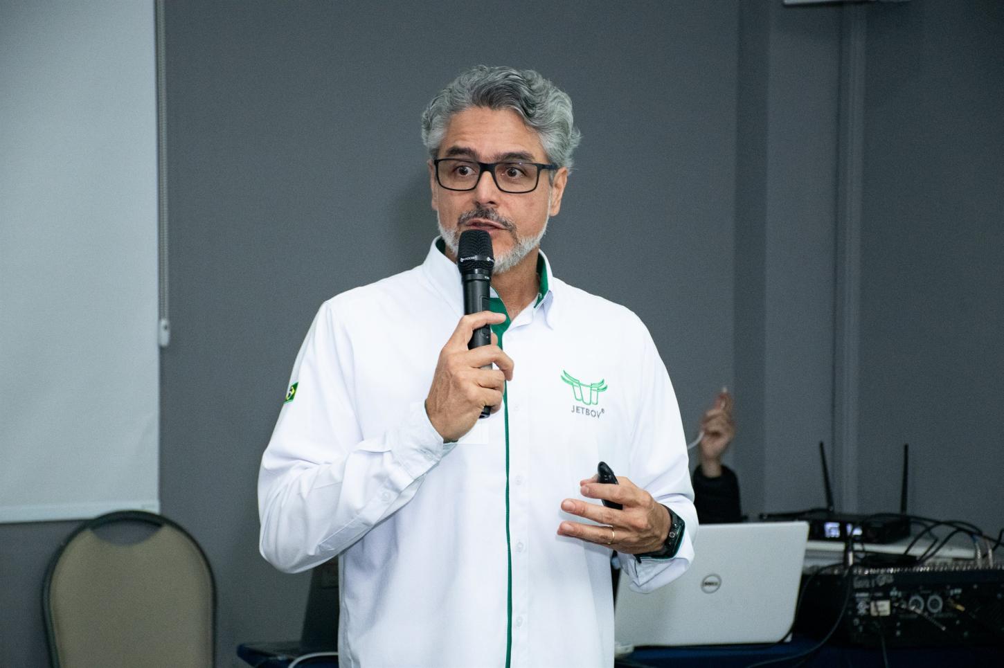 Pecuária de corte busca encurtar caminho entre informação, decisão e resultado