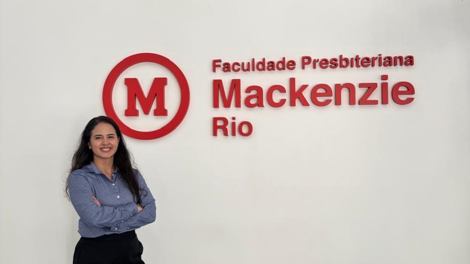 Professora da Faculdade Mackenzie Rio publica artigo no IPEA sobre uso de tarifas por Trump na disputa pelo poder global