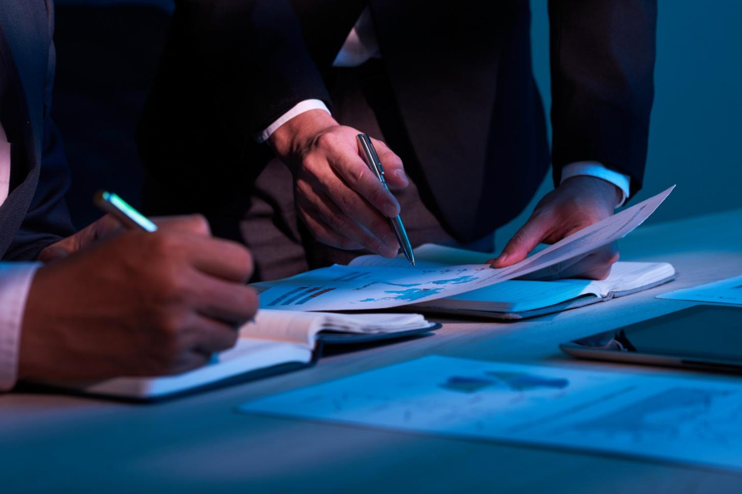 Capital para empresas em crise supera recursos de private equity e expõe mudança no mercado brasileiro
