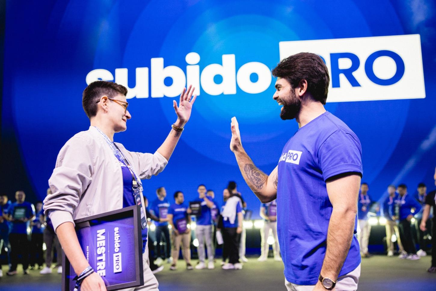 De um único cliente ao Top 20: Ale Pinheiro celebra crescimento no mercado de tráfego pago