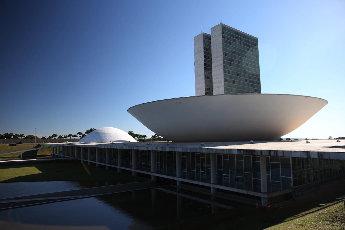 ELEIÇÕES 2026: VEJA QUEM ESTÁ NA FRENTE NA DISPUTA PELOS GOVERNOS DOS 26 ESTADOS E DO DISTRITO FEDERAL