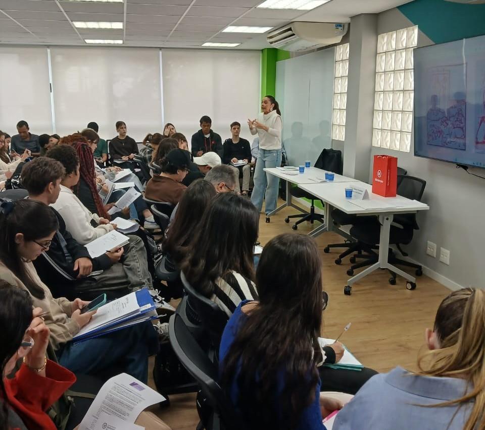 Mackenzie Rio promove encontro sobre a Lei Maria da Penha e a formação de futuros profissionais do Direito
