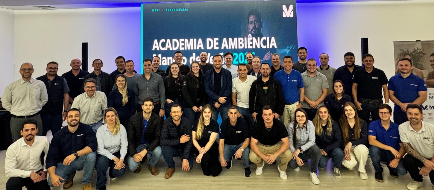 Aviagen e MBRF unem teoria, extensão rural e práticas de campo para otimizar o desempenho e o bem-estar das aves