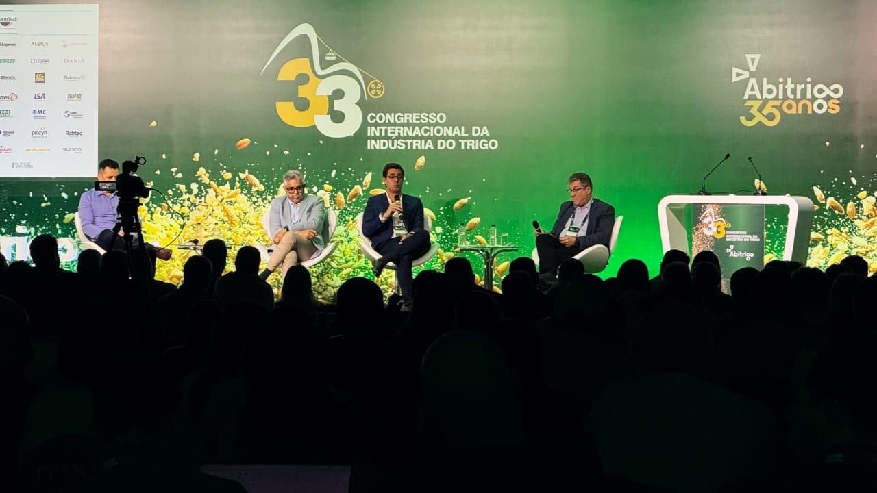 Brasil deve importar até 10 milhões de toneladas de trigo em 2027