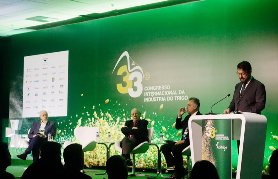 Com projeção de importação recorde, Congresso Internacional do Trigo debate o futuro do setor